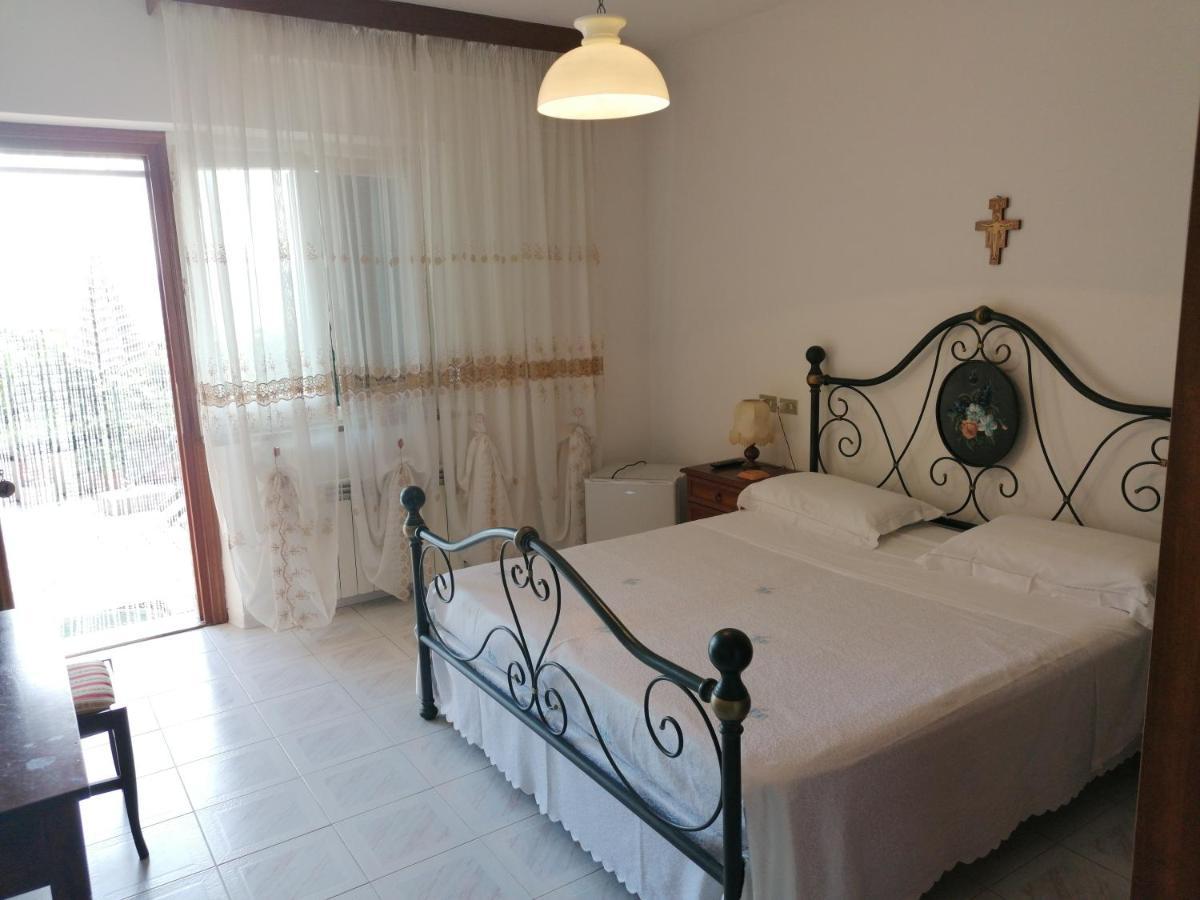 Camere Da Anna Maria Assisi Kamer foto